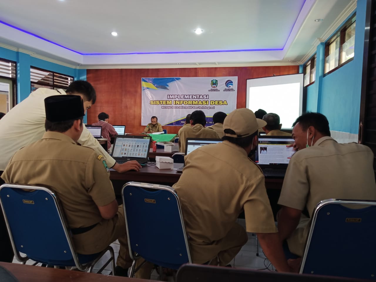 IMPLEMENTASI SISTEM INFORMASI DESA